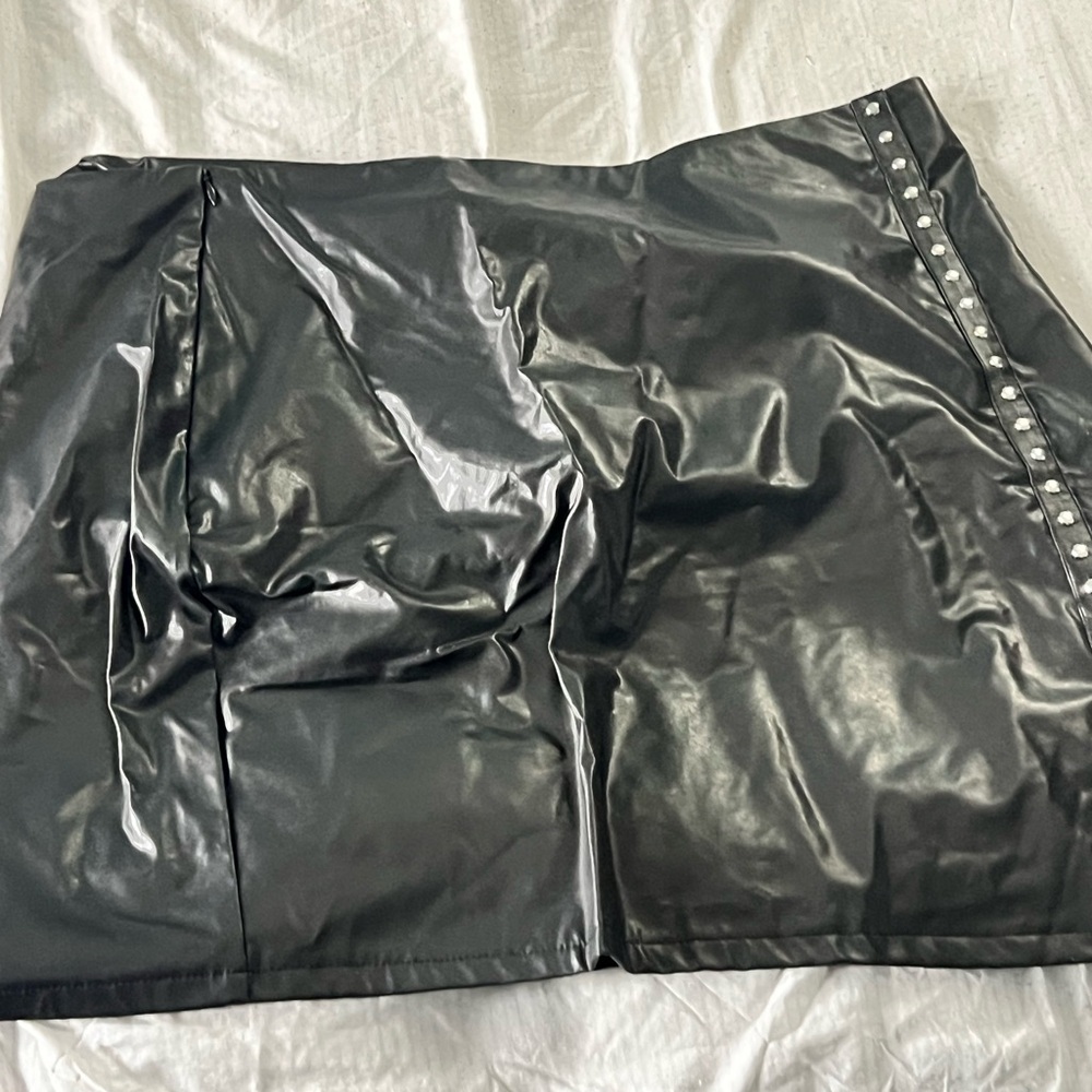 Leather mini skirt